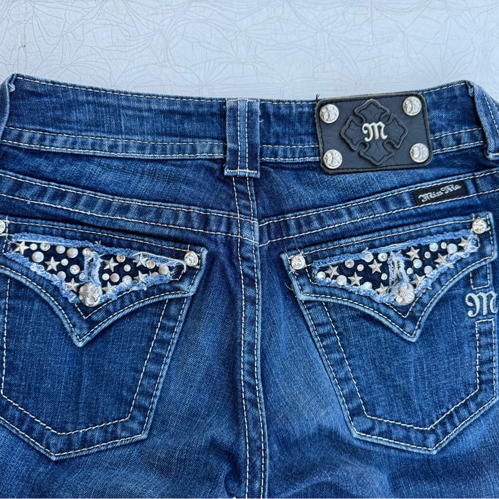 Miss Me women’s jeans size 27 x 30.